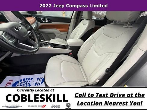 Used 2022 Jeep Compass Limited AWD/4WD image 16