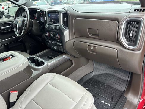 Used 2019 Chevrolet Silverado 1500 LTZ w/ LTZ Plus Package AWD/4WD image 27