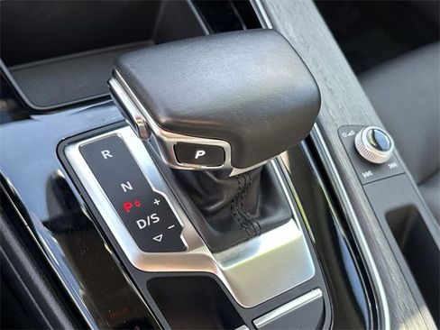Used 2020 Audi A4 2.0T Premium w/ Convenience Package image 14