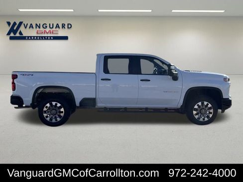 Used 2025 Chevrolet Silverado 2500 Custom w/ Custom Convenience Package image 6