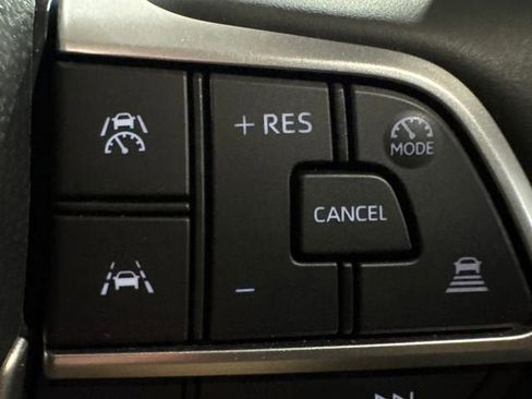 Used 2026 Toyota Grand Highlander AWD image 18