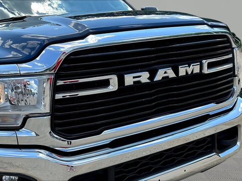 Used 2021 RAM 2500 Big Horn w/ Level 1 Equipment Group AWD/4WD image 31