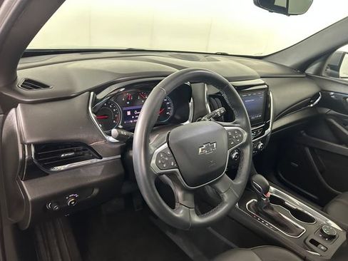 Used 2023 Chevrolet Traverse RS w/ LPO, Floor Liner Package AWD/4WD image 14