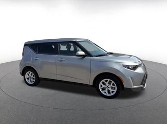 Used 2025 Kia Soul LX w/ LX Technology Package FWD video 2