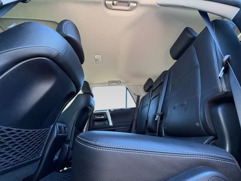 Used 2020 Toyota 4Runner Limited image 5