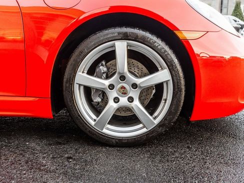 Used 2018 Porsche 718 Cayman Base image 4