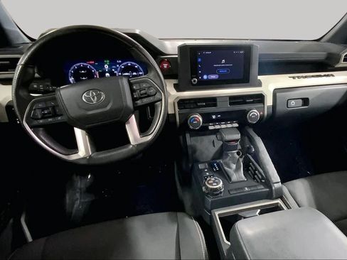 Used 2024 Toyota Tacoma TRD Off-Road AWD/4WD image 16