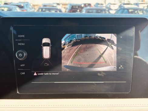 Used 2025 Volkswagen Taos S image 13