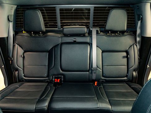 Used 2025 GMC Sierra 1500 Denali w/ Denali Reserve Package image 26