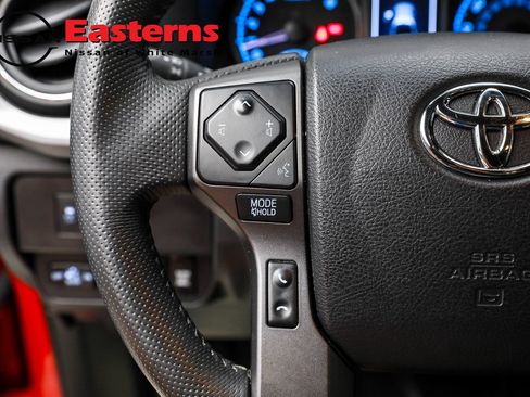 Used 2022 Toyota Tacoma TRD Off-Road w/ Black Out Package (TMS) image 20