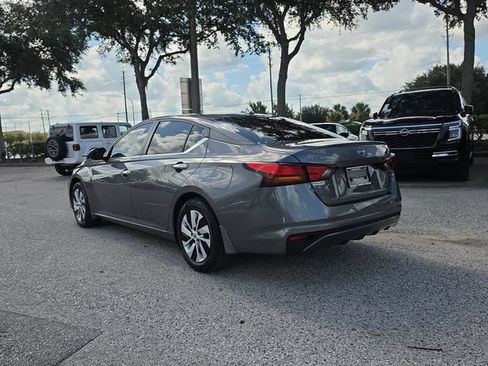 Certified 2025 Nissan Altima 2.5 S FWD image 6