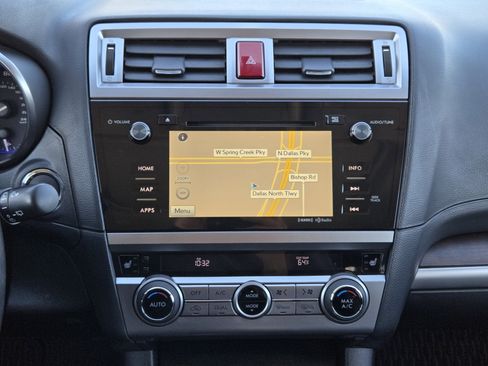 Used 2015 Subaru Outback 2.5i Limited image 21