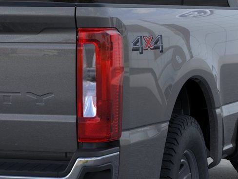 New 2026 Ford F350 XL w/ XL Chrome Package AWD/4WD image 21