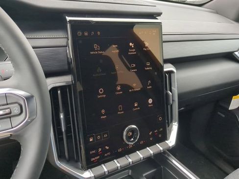 New 2026 GMC Acadia Elevation image 25