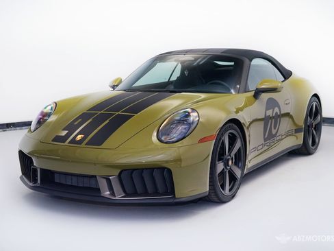 Used 2026 Porsche 911 GTS RWD image 2