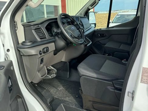 Used 2024 Ford Transit 250 Low Roof w/ Exterior Upgrade Package image 5