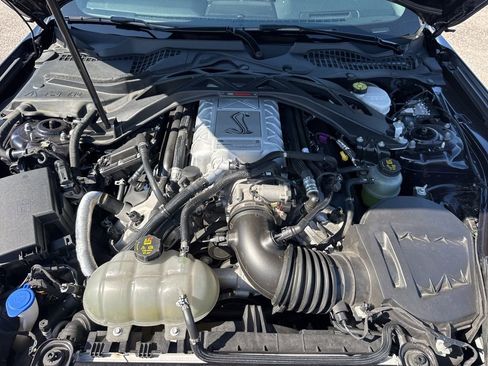 Certified 2021 Ford Mustang Shelby GT500 w/ Technology Package image 27