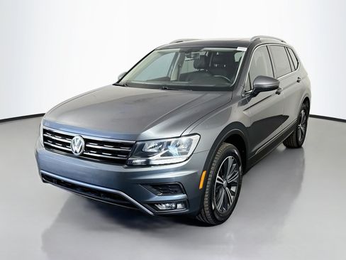 Used 2019 Volkswagen Tiguan SE FWD image 4
