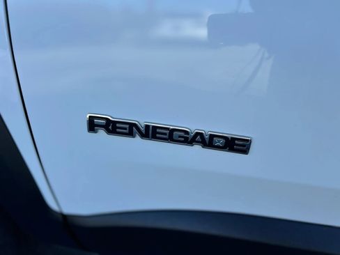 Used 2018 Jeep Renegade Sport w/ Power & Air Group image 5