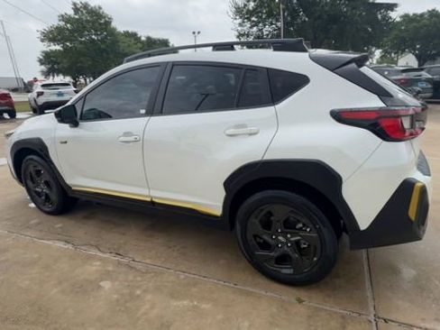 Used 2025 Subaru Crosstrek 2.5i Sport AWD/4WD image 6
