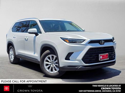 Used 2026 Toyota Grand Highlander FWD image 1