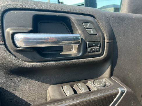 Used 2022 GMC Sierra 2500 AT4 w/ Gooseneck/5TH Wheel Package image 18