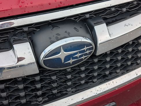 Used 2014 Subaru Legacy 3.6R Limited AWD/4WD image 8
