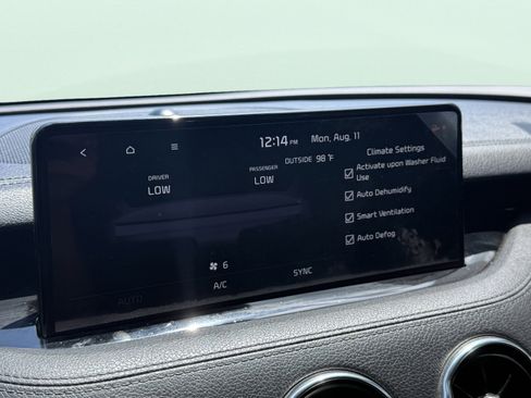 Used 2022 Kia Stinger GT-Line image 71