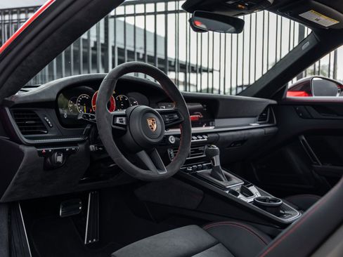 Certified 2026 Porsche 911 GT3 image 4