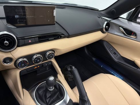 New 2026 MAZDA MX-5 Miata Grand Touring w/ Appearance Package RWD image 23