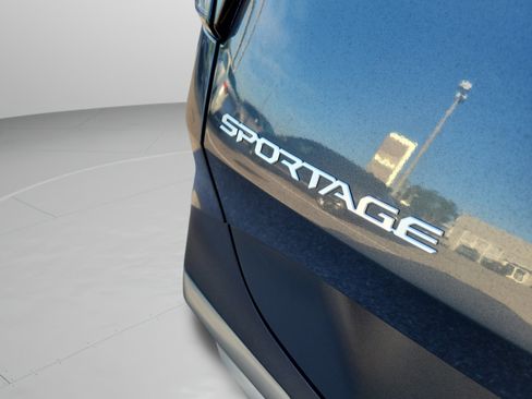 Certified 2023 Kia Sportage X-Line w/ X-Line Premium Package AWD/4WD image 31