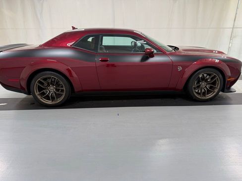 Used 2023 Dodge Challenger SRT Hellcat RWD image 6