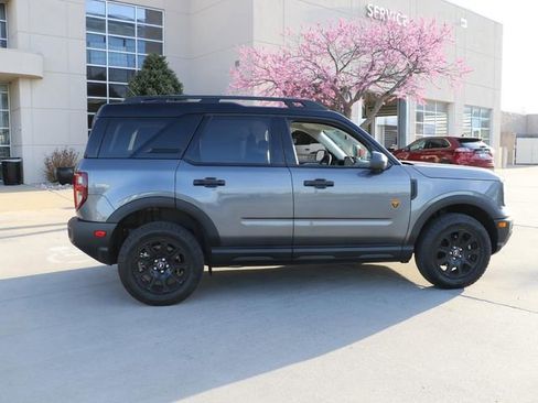 Used 2025 Ford Bronco Sport Badlands image 6