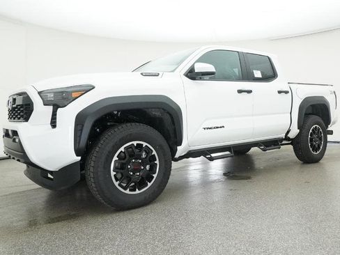 New 2025 Toyota Tacoma TRD Off-Road image 20