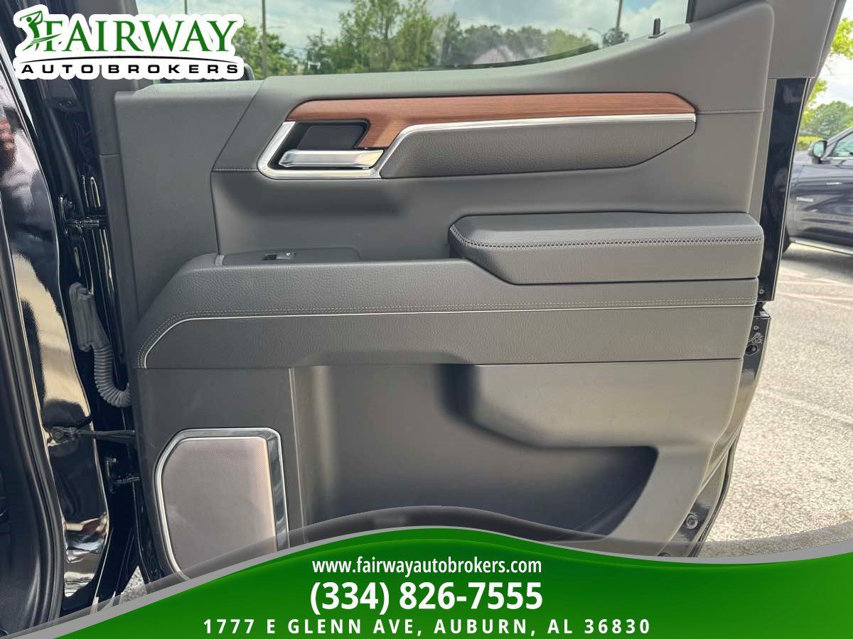 Used 2023 GMC Sierra 1500 Denali AWD/4WD image 33