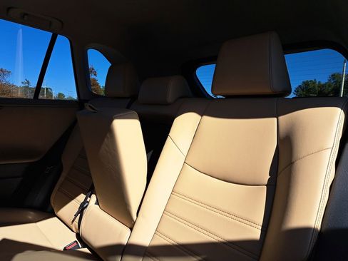 Certified 2019 Toyota RAV4 Limited image 9