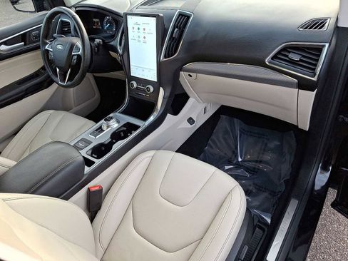 Used 2022 Ford Edge Titanium image 33