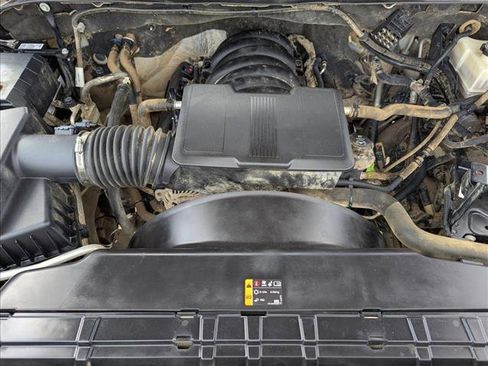 Used 2022 Chevrolet Silverado 2500 LT w/ Convenience Package image 21