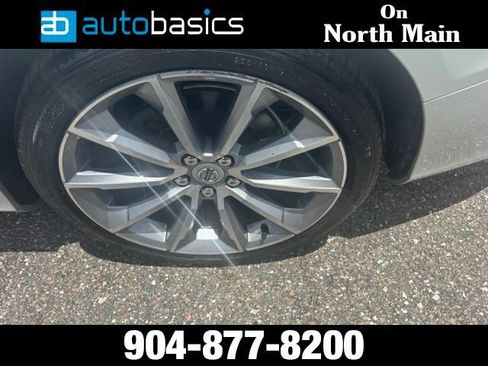 Used 2019 Volvo S60 T5 Momentum w/ Multimedia Package FWD image 38