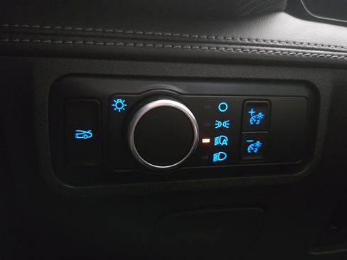 Used 2024 Ford Mustang Premium RWD image 23