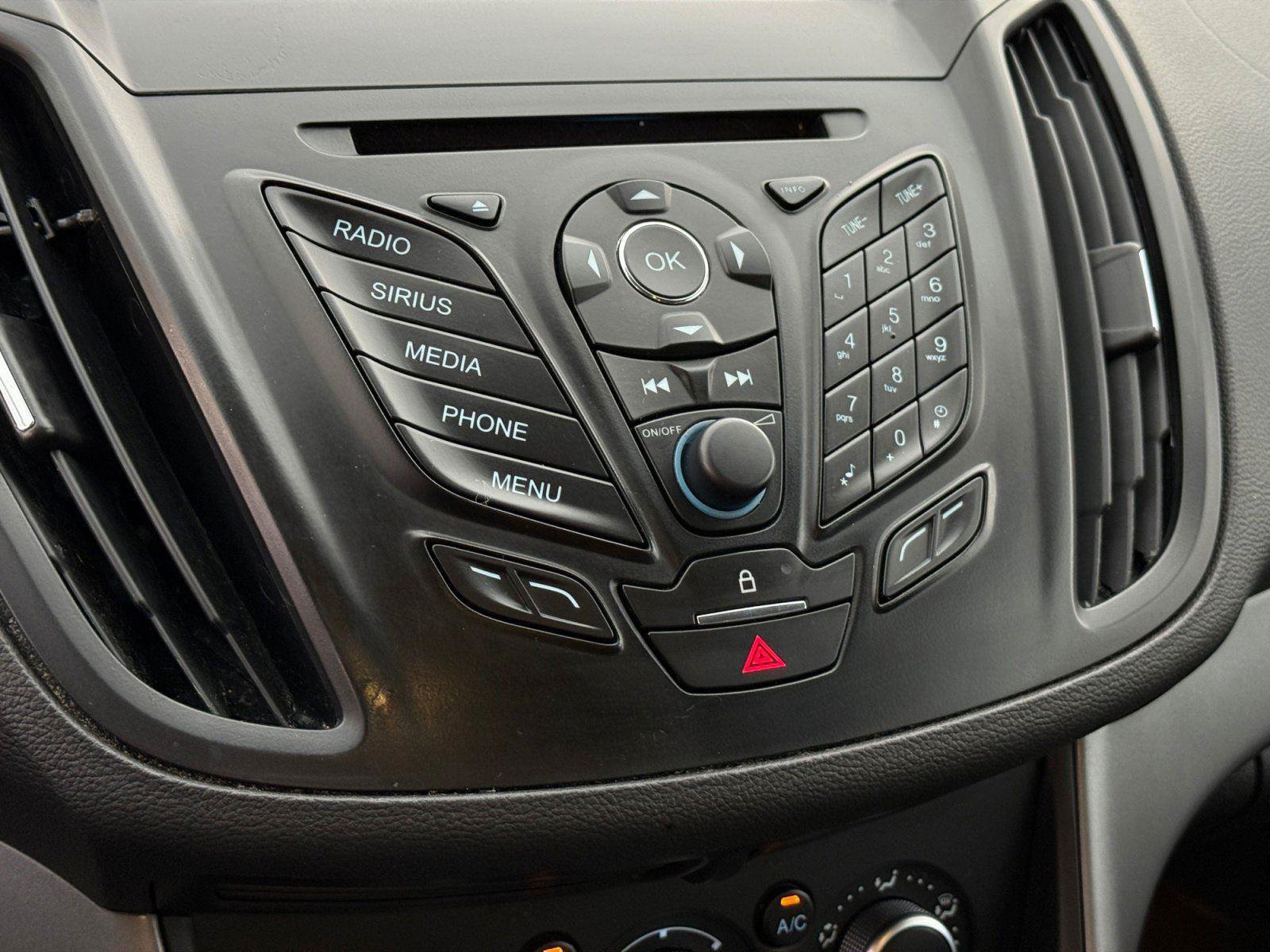 Used 2013 Ford Escape SE FWD image 23