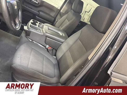 Used 2020 Chevrolet Silverado 1500 Custom w/ Custom Value Package image 12