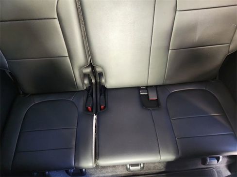 Used 2019 Chevrolet Traverse Premier w/ Redline Edition image 36