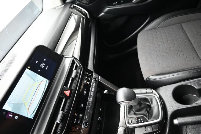 Used 2025 Kia Seltos S FWD image 16