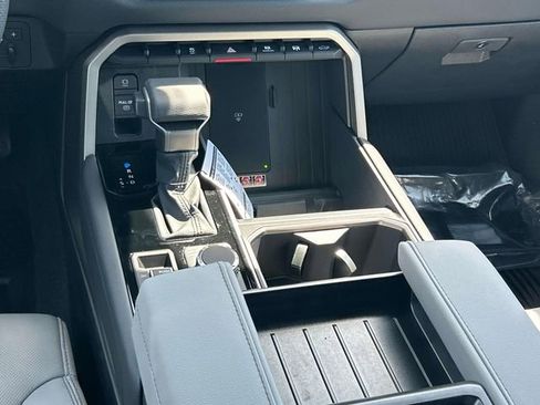 New 2026 Toyota Tundra Limited AWD/4WD image 19