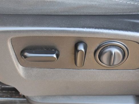 Used 2020 Chevrolet Silverado 1500 LT w/ All-Star Edition image 22