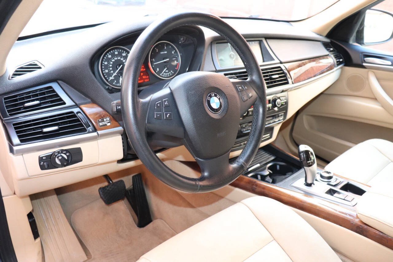 Used 2013 BMW X5 xDrive35d w/ Premium Pkg AWD/4WD image 23
