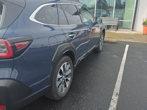 Used 2024 Subaru Outback Touring XT image 3