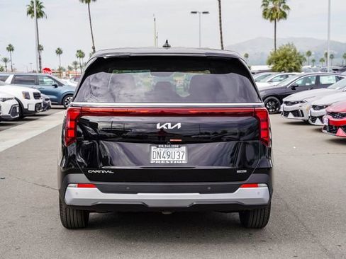 New 2026 Kia Carnival LXS image 6
