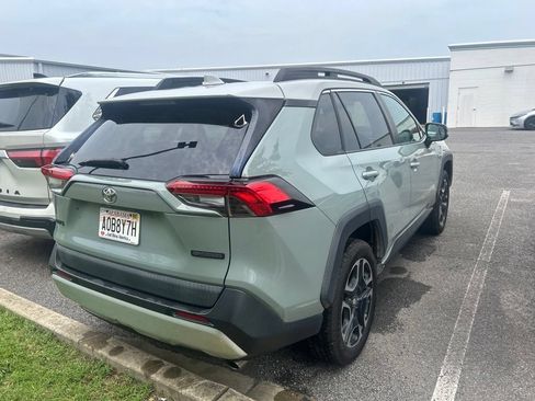 Used 2019 Toyota RAV4 Adventure AWD/4WD image 4